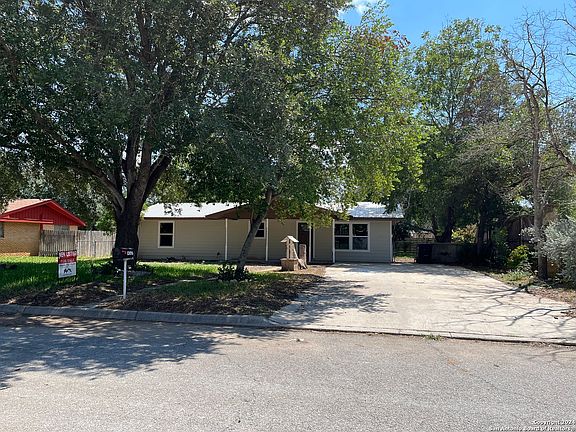 2nd image of 1306 san marcos