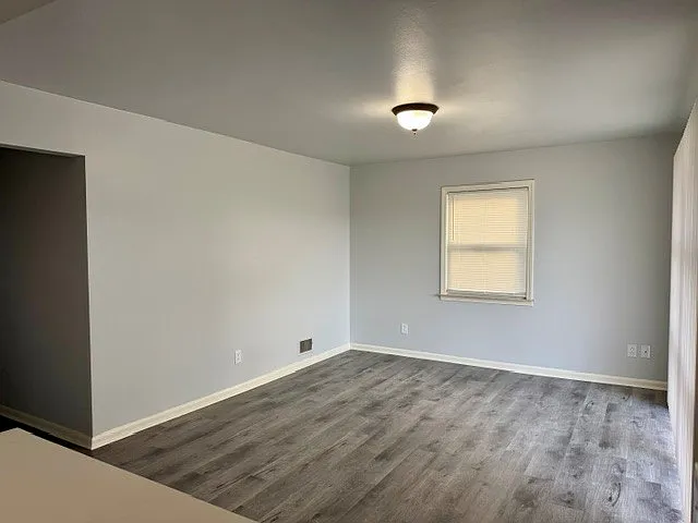 1644 E Goulson Ave — Photo 11