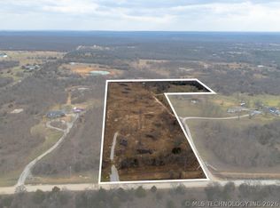 8015 Valley View Dr, Beggs, OK 74421