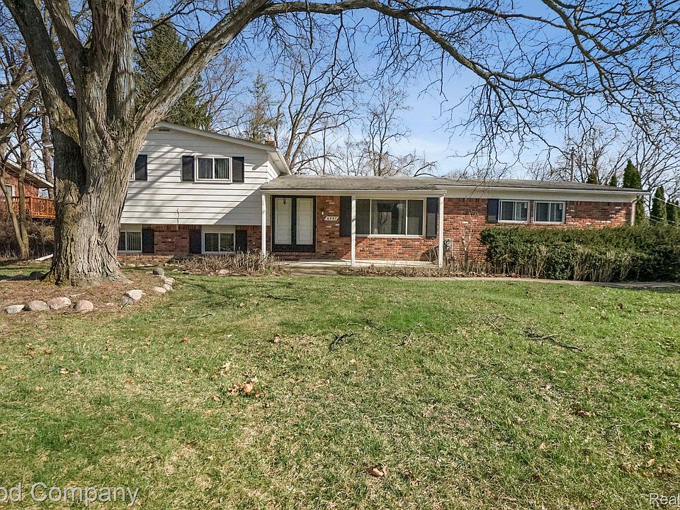 1st image of 6987 Sandalwood Dr