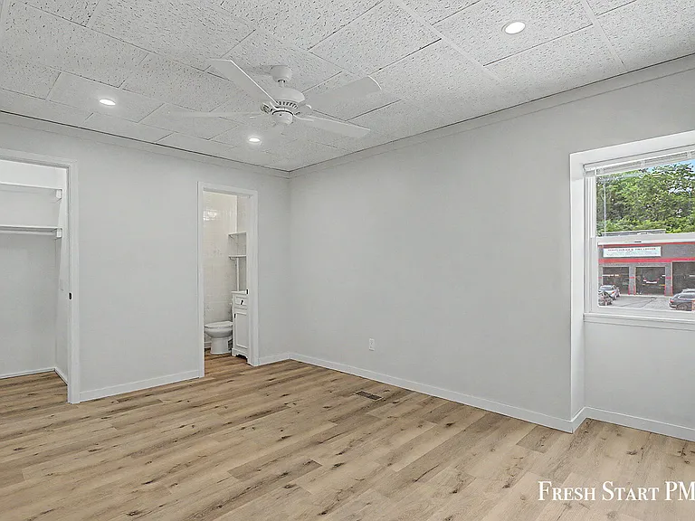 134 Maple St — Photo 18