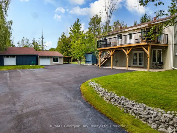 2384 Whetham Rd, Springwater, ON L0L 1P0