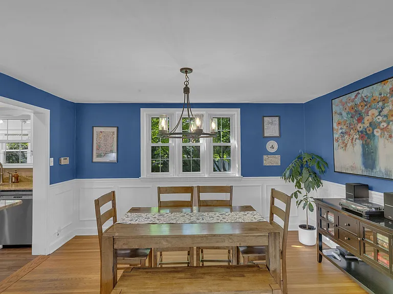 247 Lawnside Ave — Photo 4