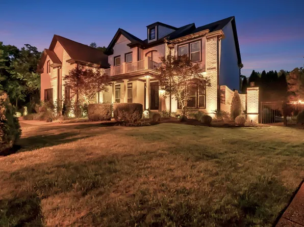 106 Ashton Park Blvd, Franklin, TN 37067