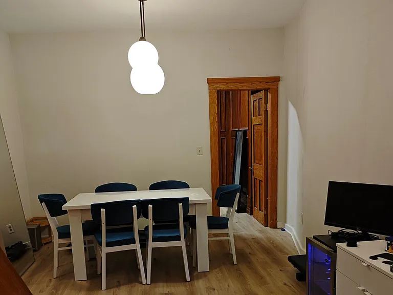 307 Saint George St #1 — Photo 17