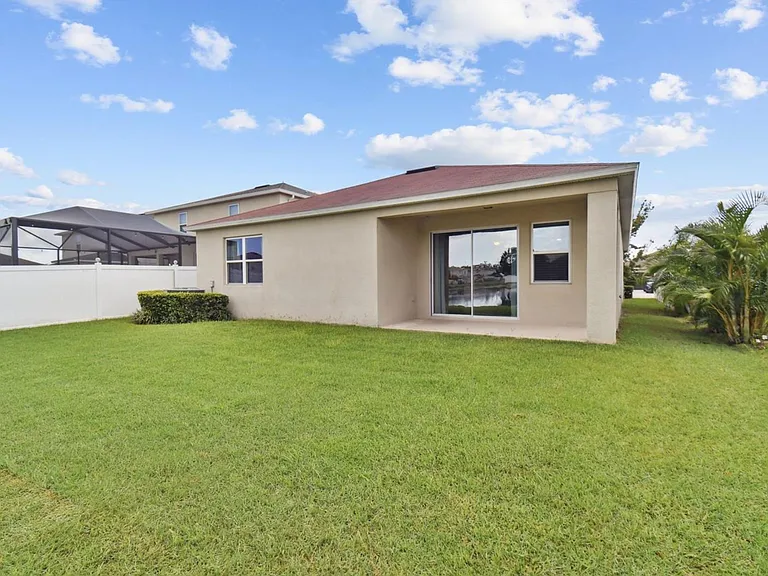 10606 Laguna Plains Dr — Photo 34