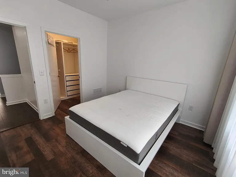 3115 Parkview Walk — Photo 41