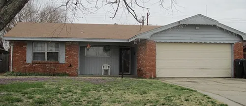 2528 SW 63rd Pl Photo 1