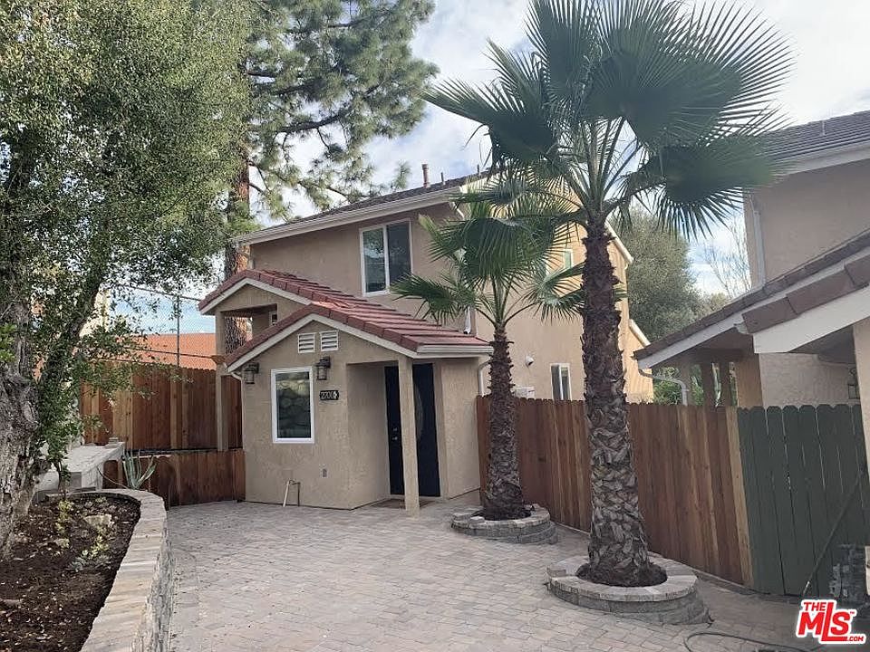 1st image of 2700 1/2 Los Olivos Ln