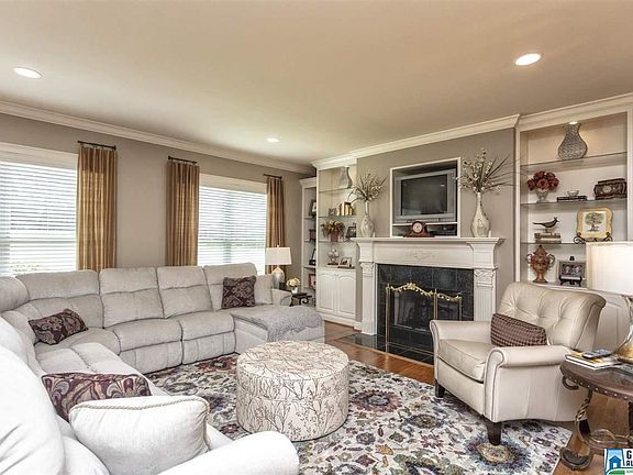 2nd image of 455 Alta Vista Dr