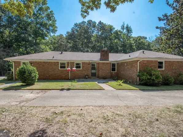 5644 Hearn Rd, Ellenwood, GA 30294