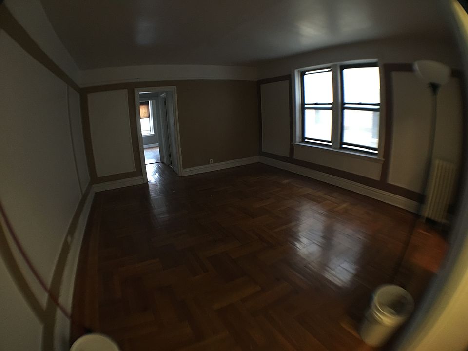 1st image of 254 Seaman Ave APT D1
