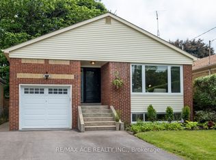 47 Montvale Dr, Toronto, ON M1M 3E5