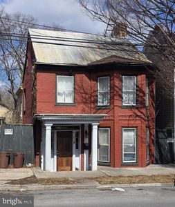 218 W Race St, Martinsburg, WV, 25401