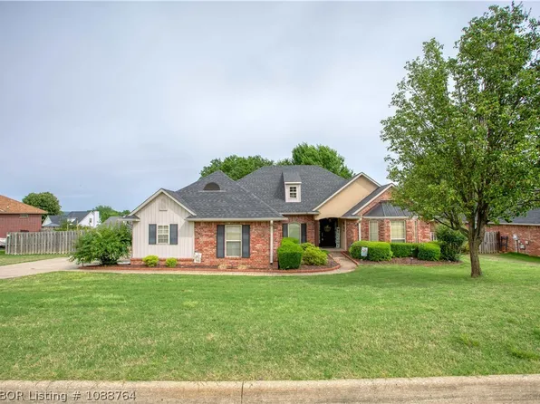 3300 Osprey Dr, Greenwood, AR 72936