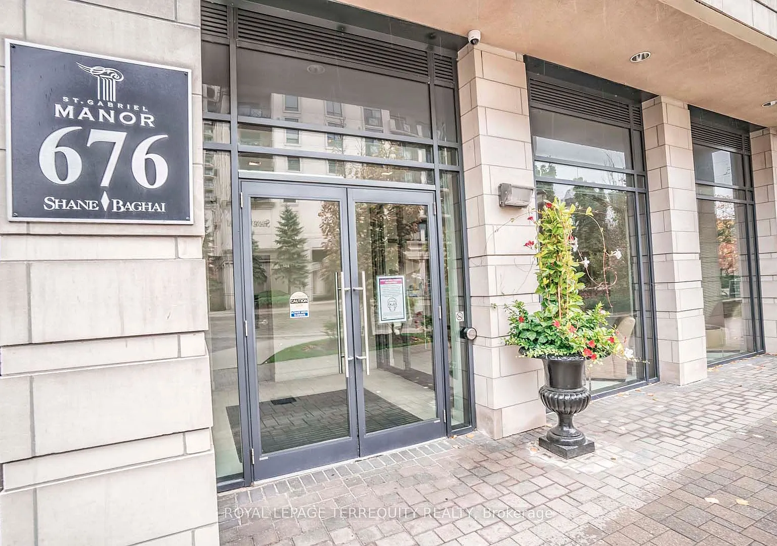 2 bed, $2,600 — Photo 2