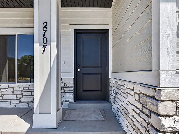 3rd image of 2707 S Saysay Way W