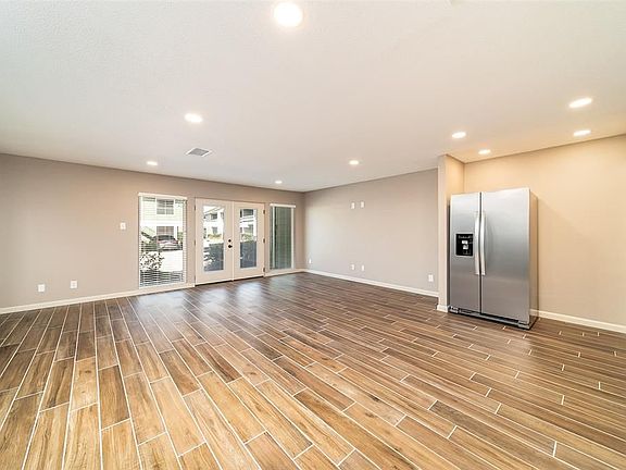 4th image of 14777 Wunderlich Dr APT 1903