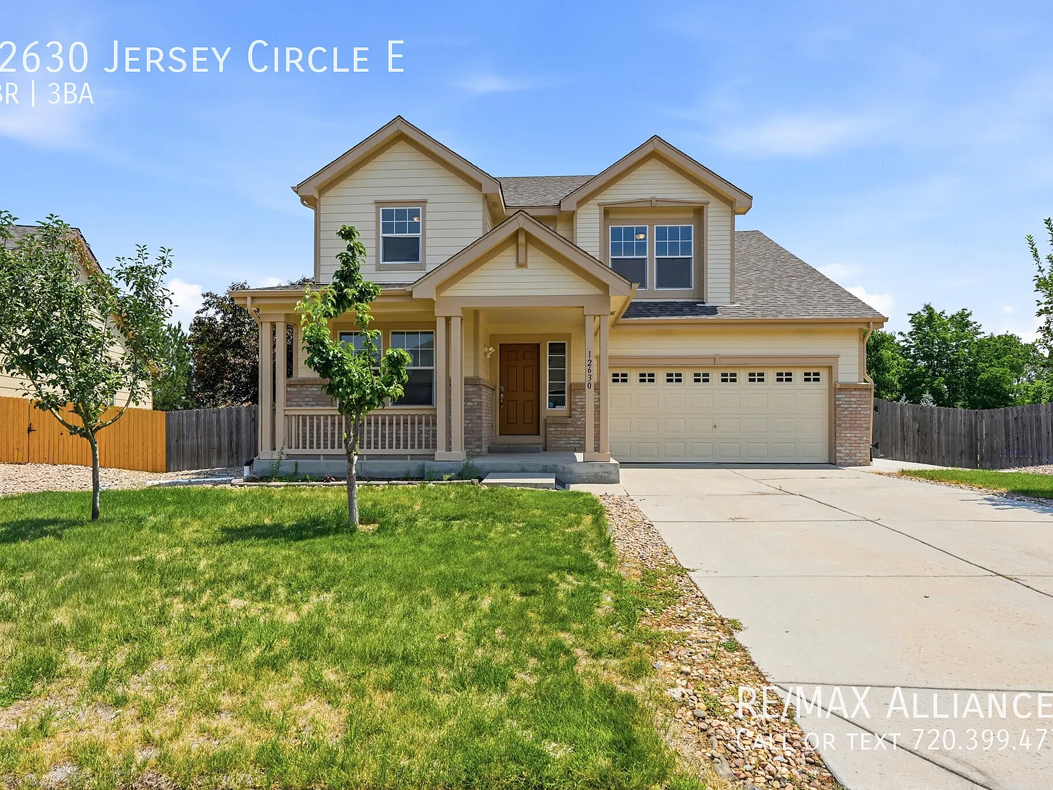 Spacious 4-Bedroom Home in Desirable Sage Creek! — Photo 2