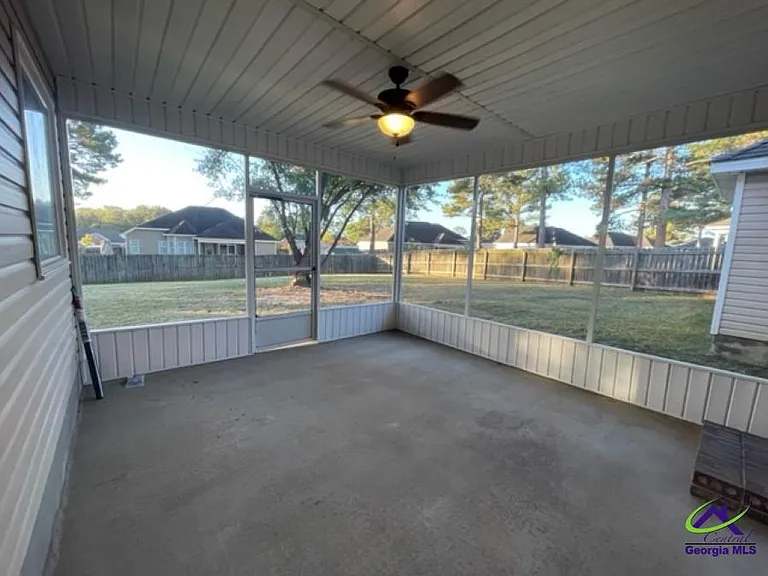 107 Armadale Dr — Photo 19