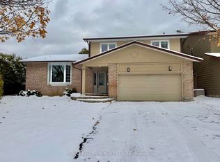 30 Lillico Dr, Ottawa, ON K1V 9L6