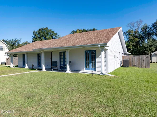215 Constitution Dr, Lafayette, LA 70503