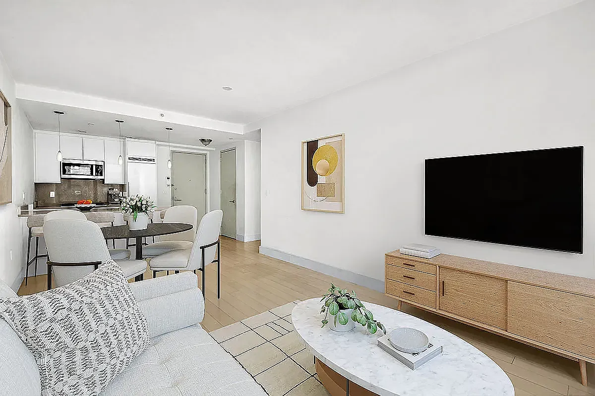 109 Gold Street — Photo 4