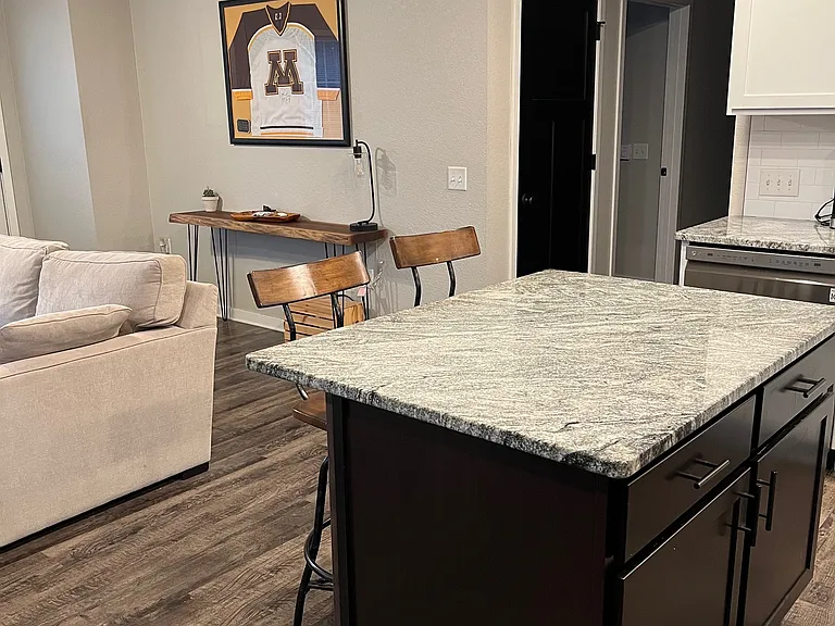 3250 Gateway Drunit D — Photo 6