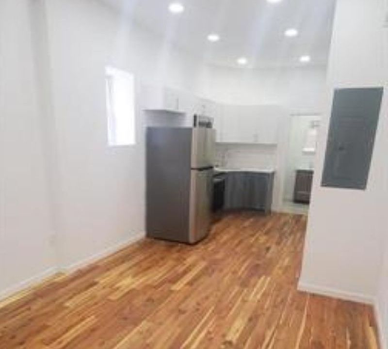 2nd image of 3429 N 18th St #1F