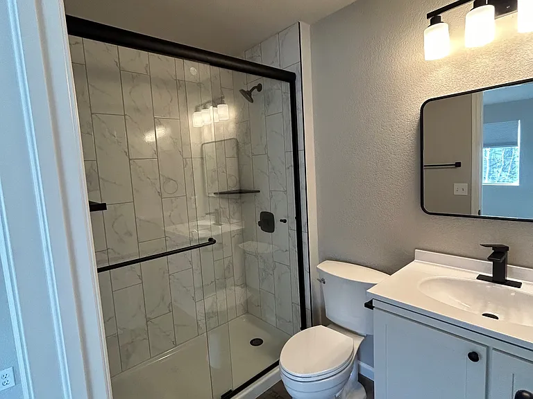 1651 Prairie Hill Dr #B — Photo 8