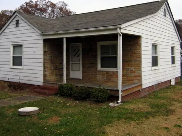 8795 Broad St, Rural Hall, NC 27045