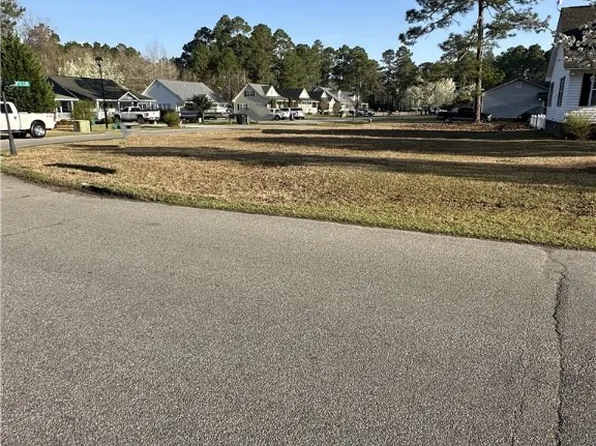 Grays Ln, Elizabethtown, NC 28337