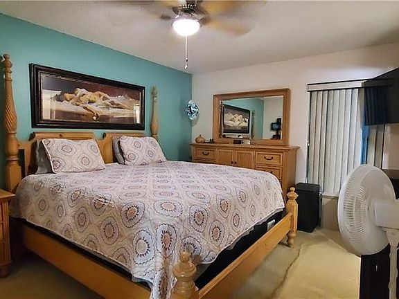 5th image of 3223 Villa Way Cir