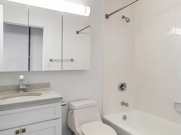 30 River Road image 8 of 14