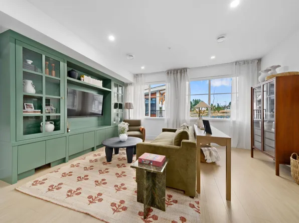 32929 Cherry Ave #12, Mission, BC V2V 2V1