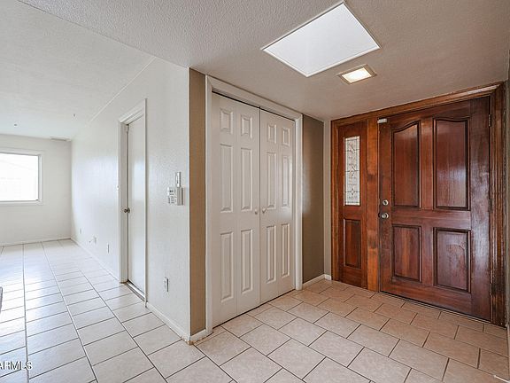 4th image of 17280 N 55TH Avenue