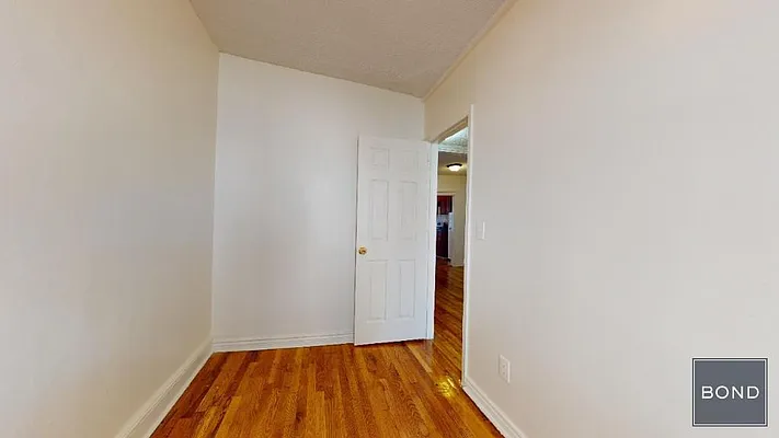 Rented by Bond New York | media 10