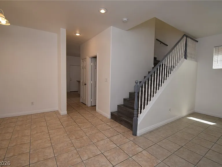 4448 Mount Penteli Ave — Photo 4