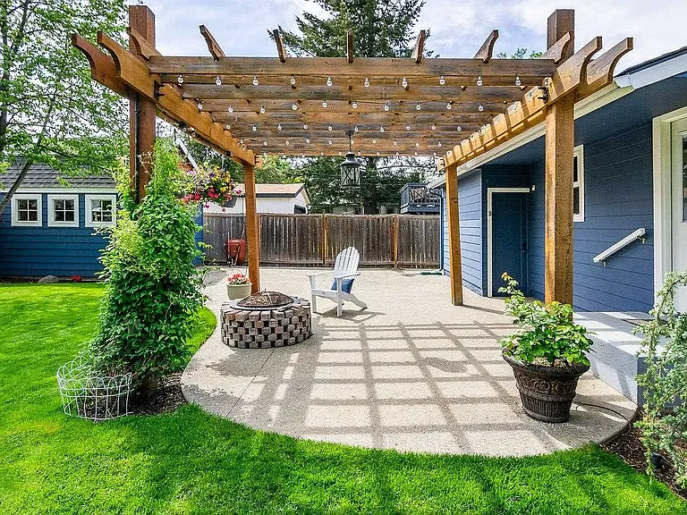 1202 E 36th Ave — Photo 20