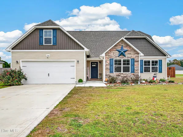 700 Ingram Court, Jacksonville, NC 28540