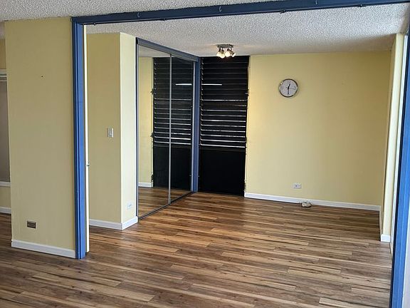 3rd image of 1400 Pensacola St APT 706