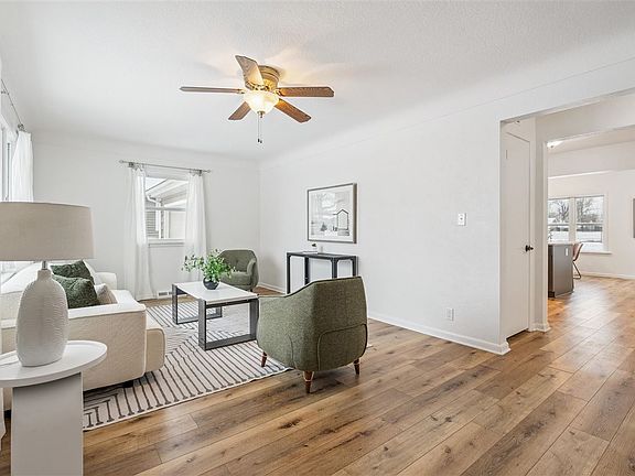 4th image of 2407 Teresa Dr SW
