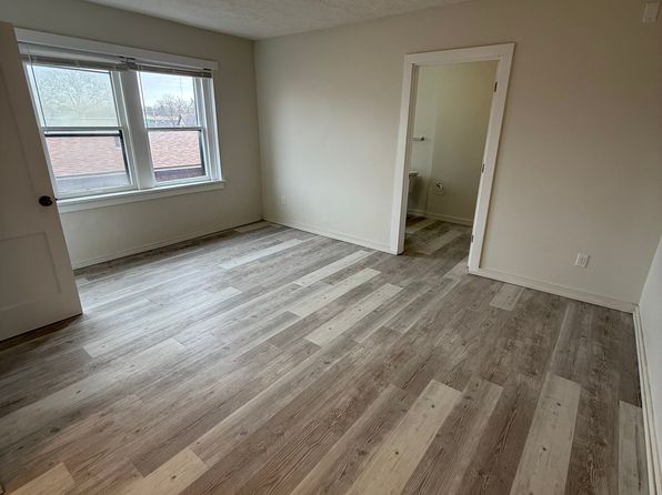 1202 F St #C4