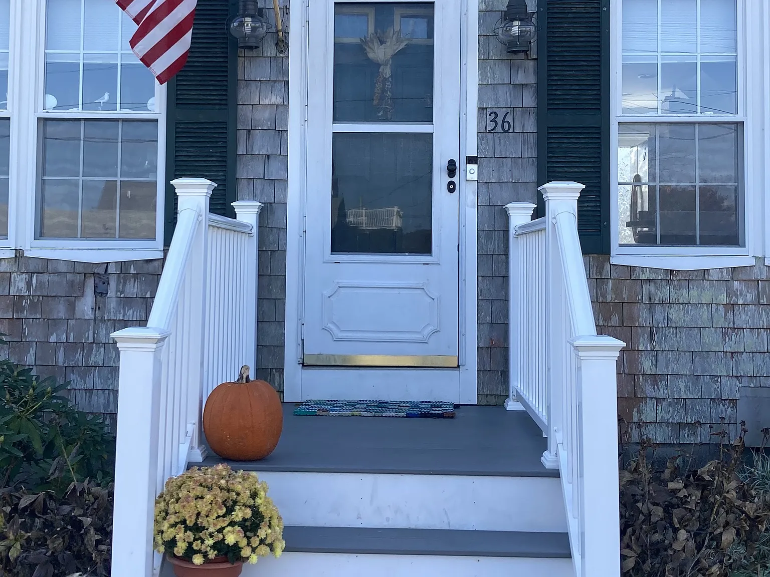 3 bed, 1996 sqft, $1,950 — Photo 1