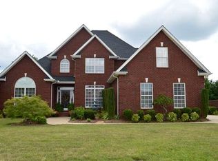 2147 Alexander Blvd, Murfreesboro, TN 37130