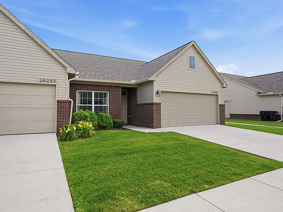 3rd image of 24091 Hemlock Dr #47