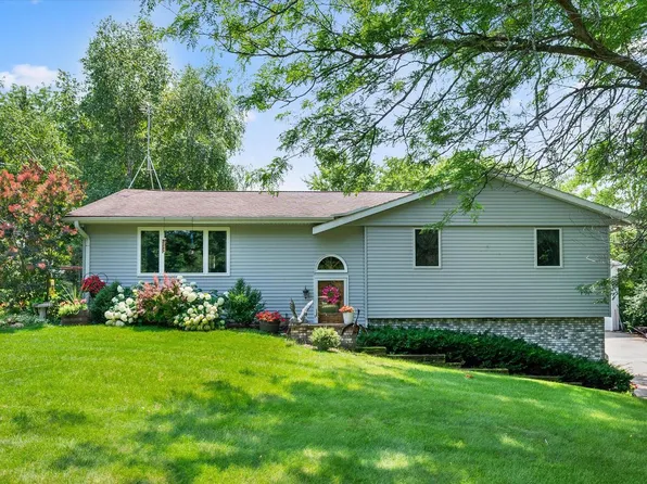 W3795 Wildcat ROAD, Iron Ridge, WI 53035