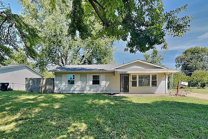 635 Hanover Dr
