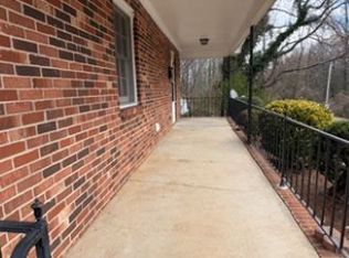 2041 E 14th St, Winston Salem, NC 27105