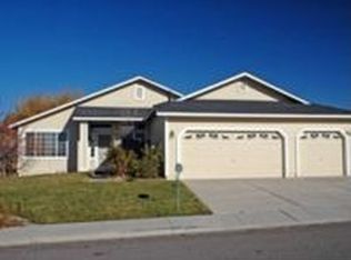 889 S University Park Loop, Reno, NV 89512